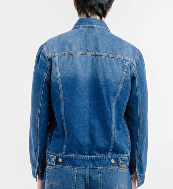 LOOKBOOK 11.120561 REV